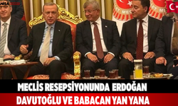 Meclis resepsiyonunda  Erdoğan Davutoğlu ve Babacan yan yana