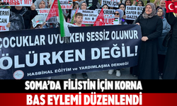 Soma’da “Filistin için korna bas” eylemi düzenlendi