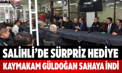 Salihli’de Sürpriz Hediye Kaymakam Güldoğan Sahaya İndi