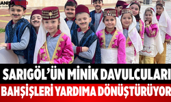 Sarıgöl’ün Minik Davulcuları Bahşişleri Yardıma Dönüştürüyor