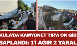 Kula'da Kamyonet TIR'a Ok Gibi Saplandı: 1'i Ağır 2 Yaralı