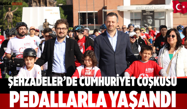 Şehzadeler’de Cumhuriyet coşkusu pedallarla yaşandı