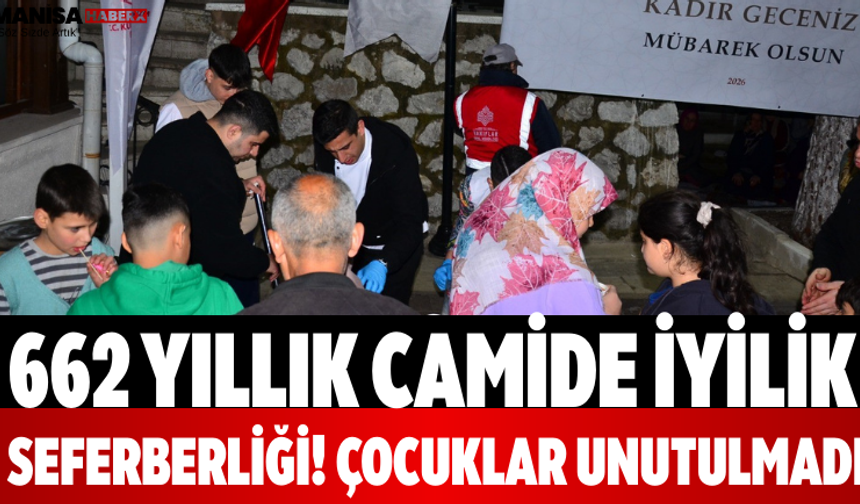 662 Yıllık Camide İyilik Seferberliği! Çocuklar Unutulmadı
